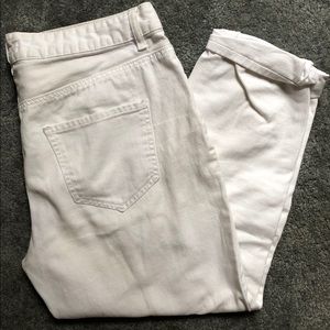 White distressed boyfriend jeans